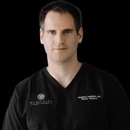 Vasileios Vasilakis, MD